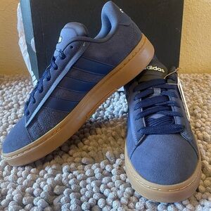 Adidas Men's Navy and Gum Sole Sneakers